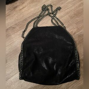 Black shoulder bag. Lightly used.